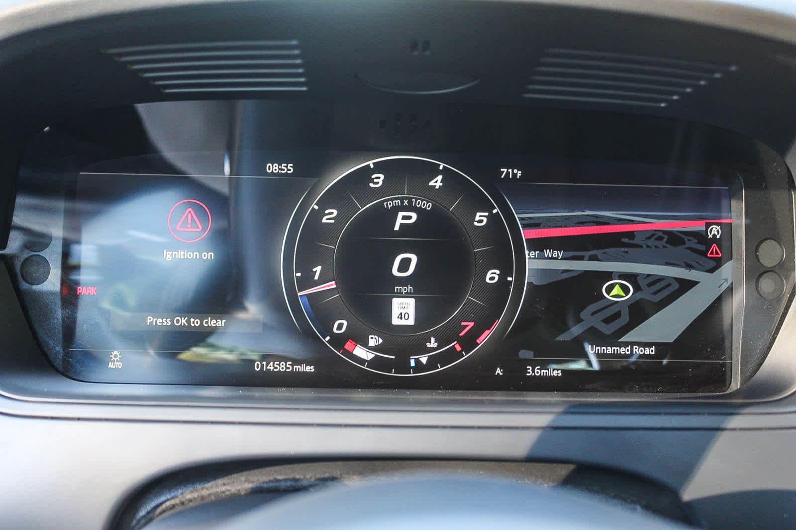 Thumbnail: 2022 Jaguar F-Type - 18