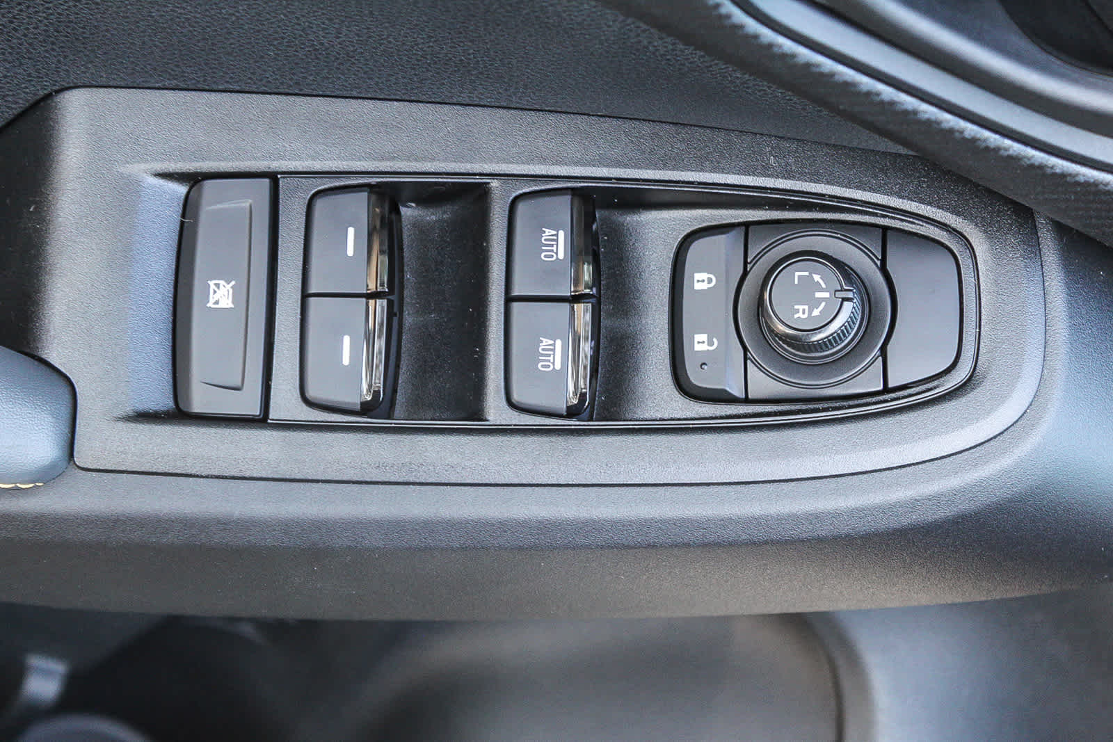 Thumbnail: 2025 Subaru Crosstrek - 20