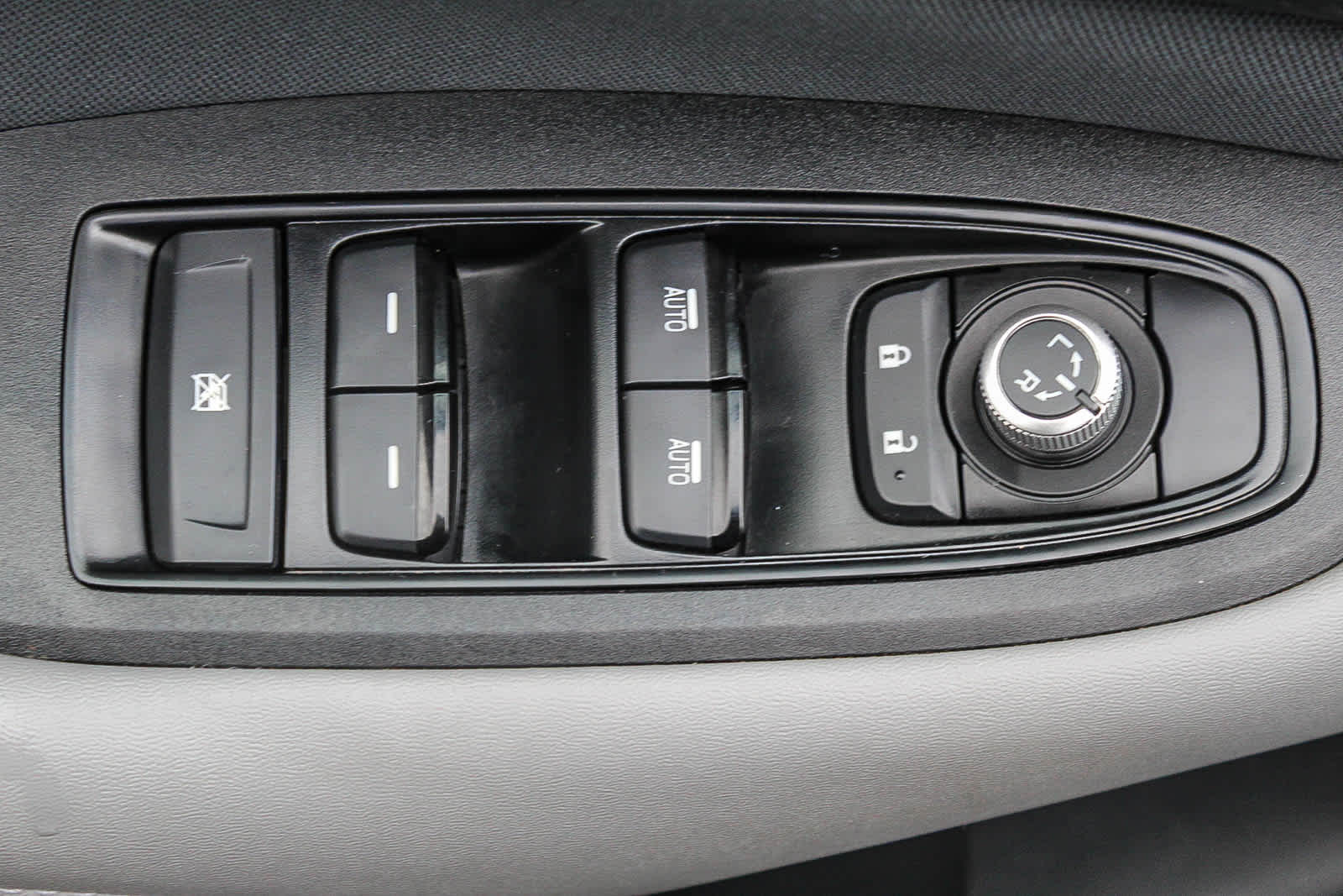 Thumbnail: 2023 Subaru Outback - 2