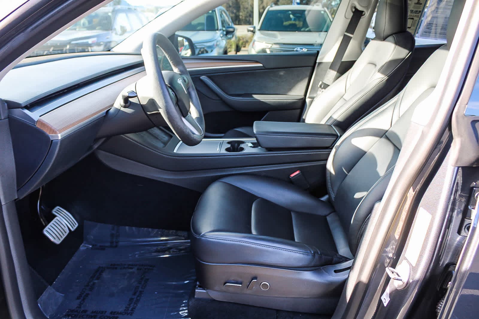 Thumbnail: 2023 Tesla Model Y - 16