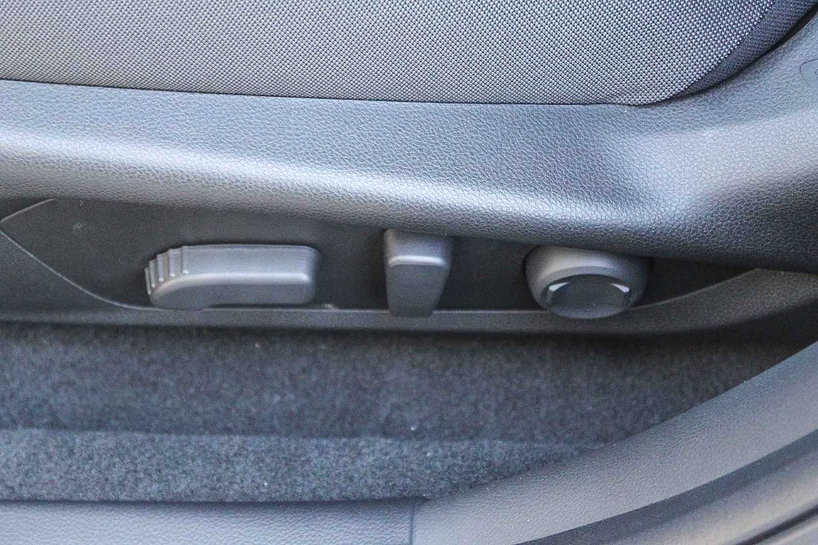 Thumbnail: 2025 Subaru Crosstrek - 21