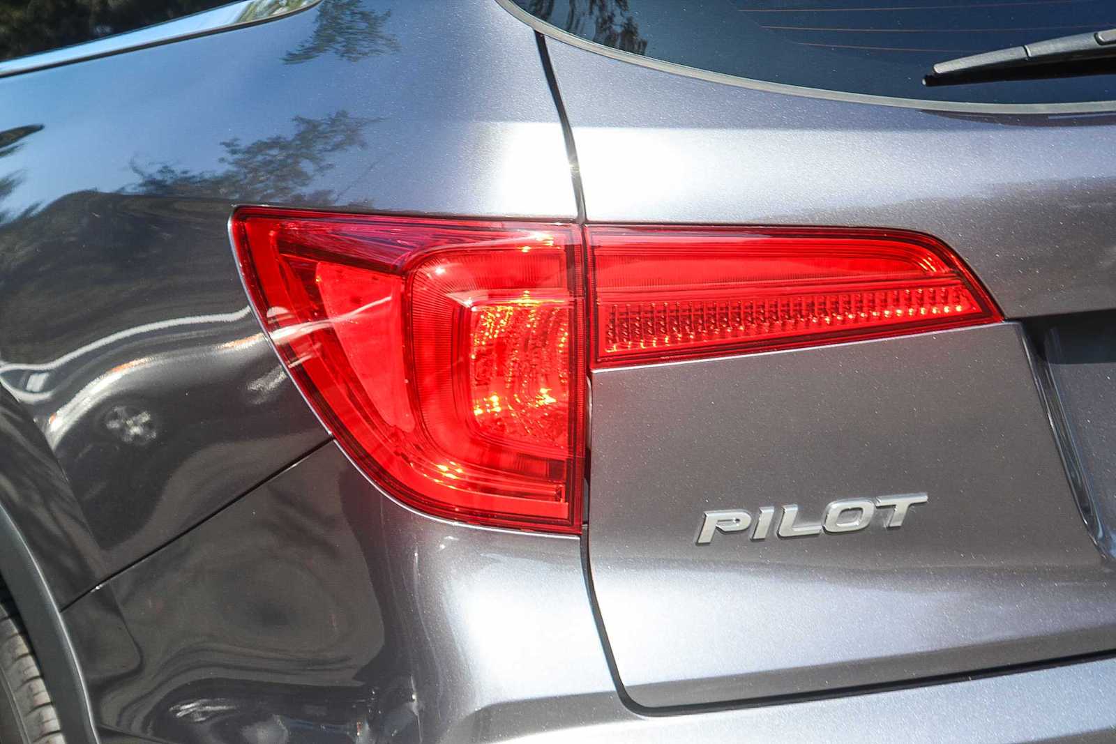Thumbnail: 2016 Honda Pilot - 7
