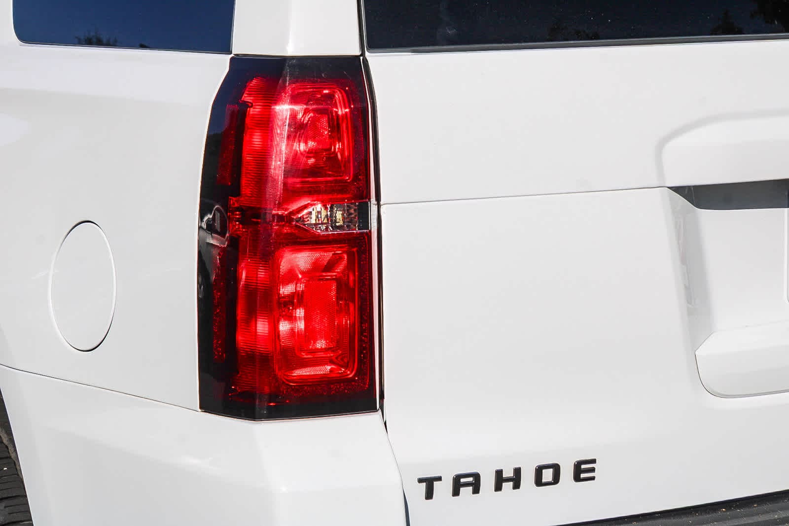 Thumbnail: 2020 Chevrolet Tahoe - 7