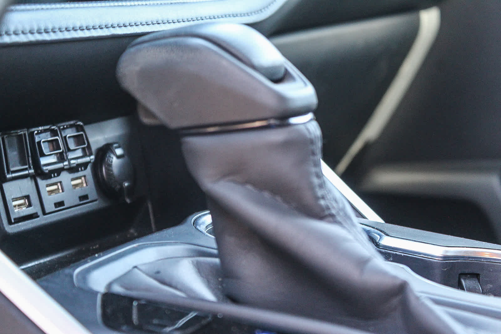 Thumbnail: 2020 Toyota Highlander - 22