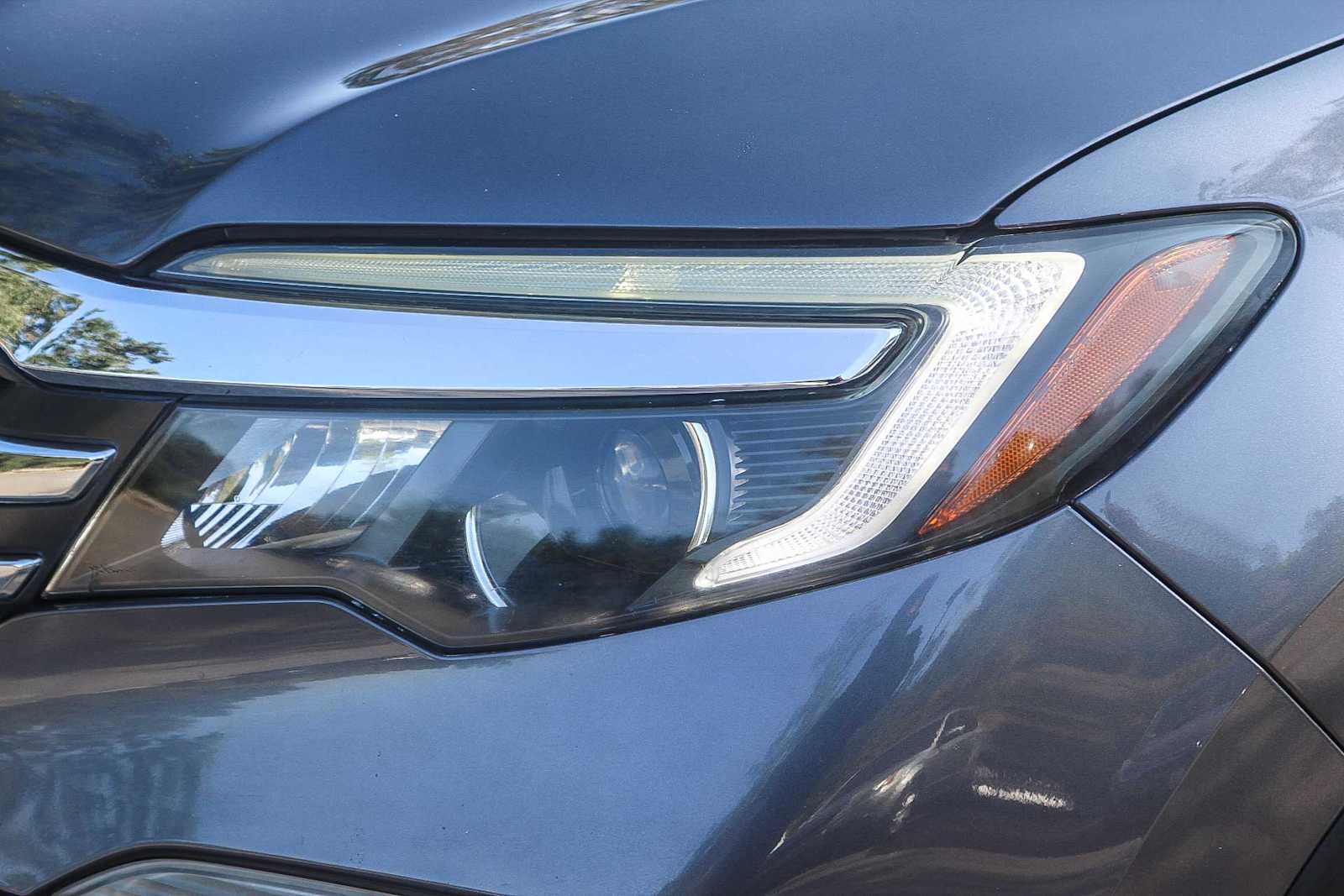Thumbnail: 2016 Honda Pilot - 8