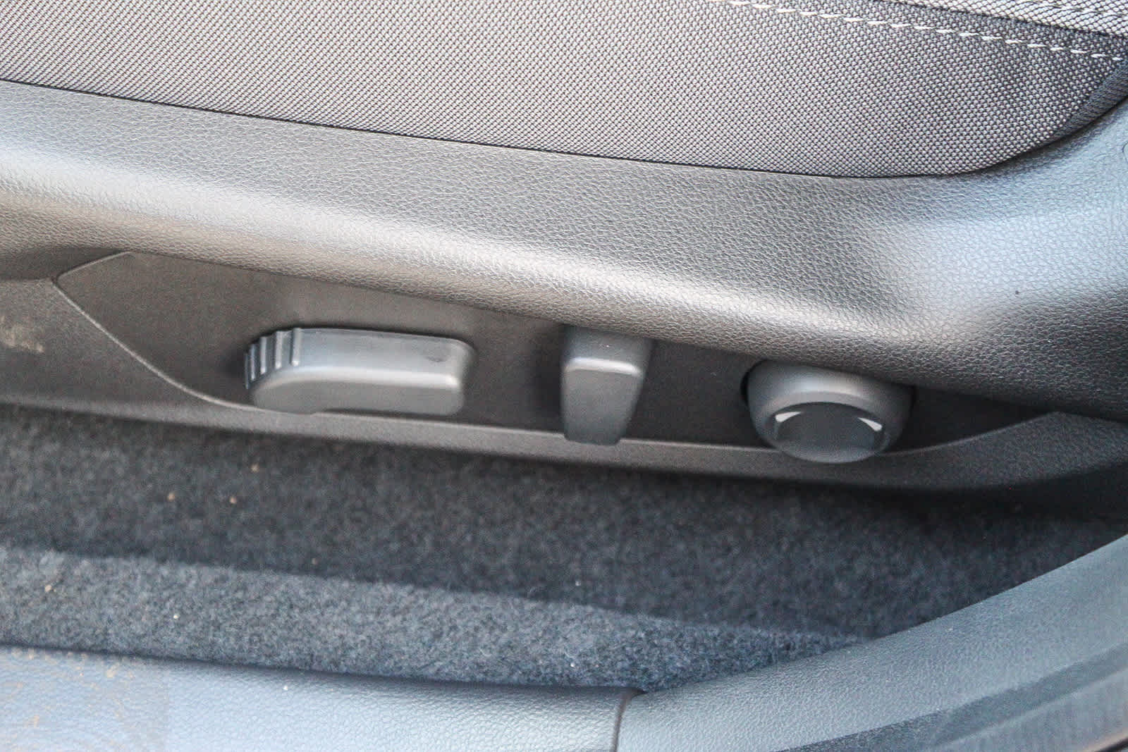 Thumbnail: 2025 Subaru Crosstrek - 21