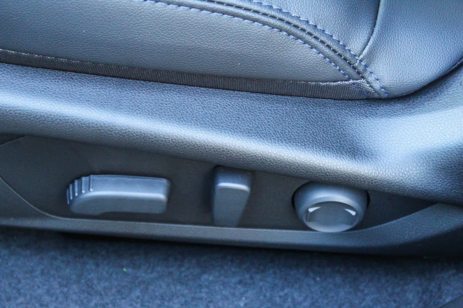 Thumbnail: 2025 Subaru Forester - 21