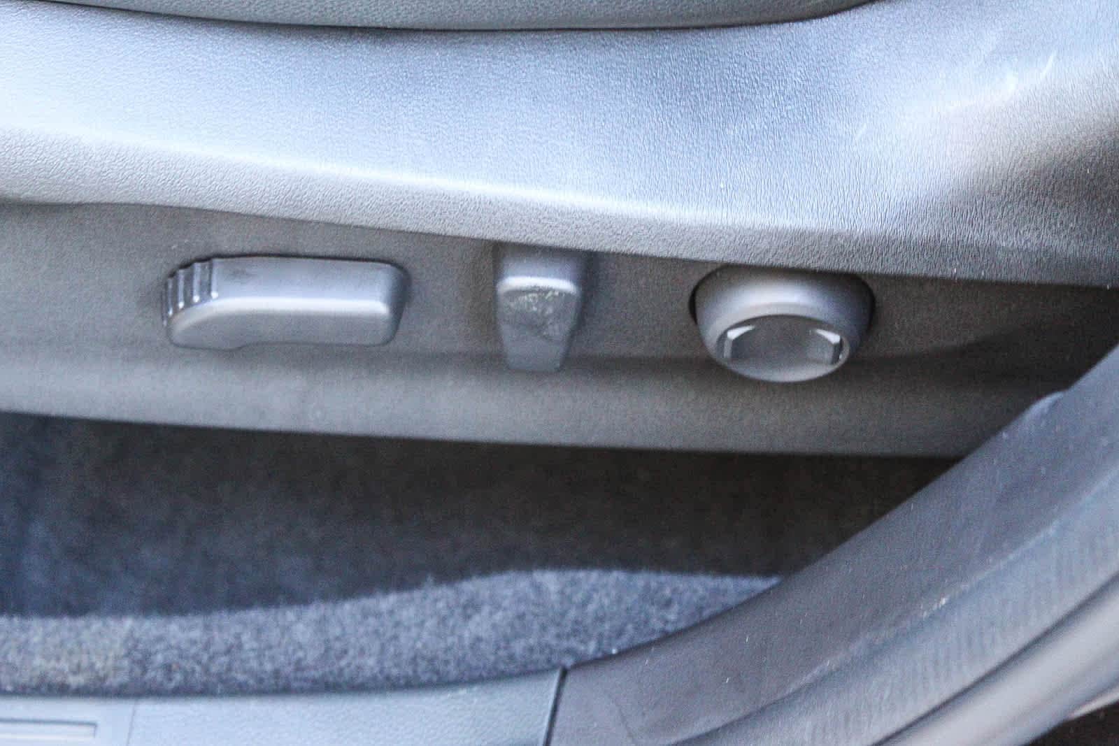 Thumbnail: 2023 Subaru Forester - 21