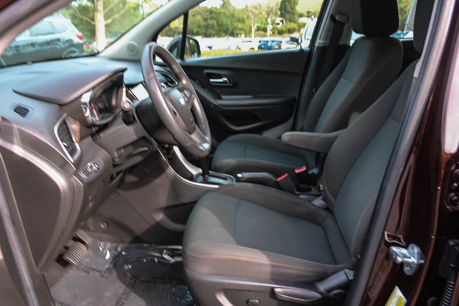 Thumbnail: 2020 Chevrolet Trax - 17