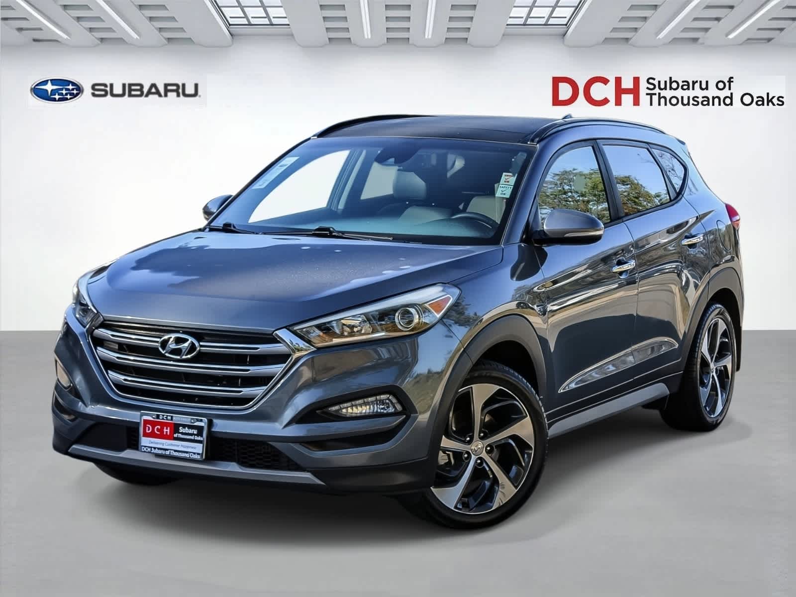 2017 Hyundai Tucson Limited -
                  Westlake Village, CA