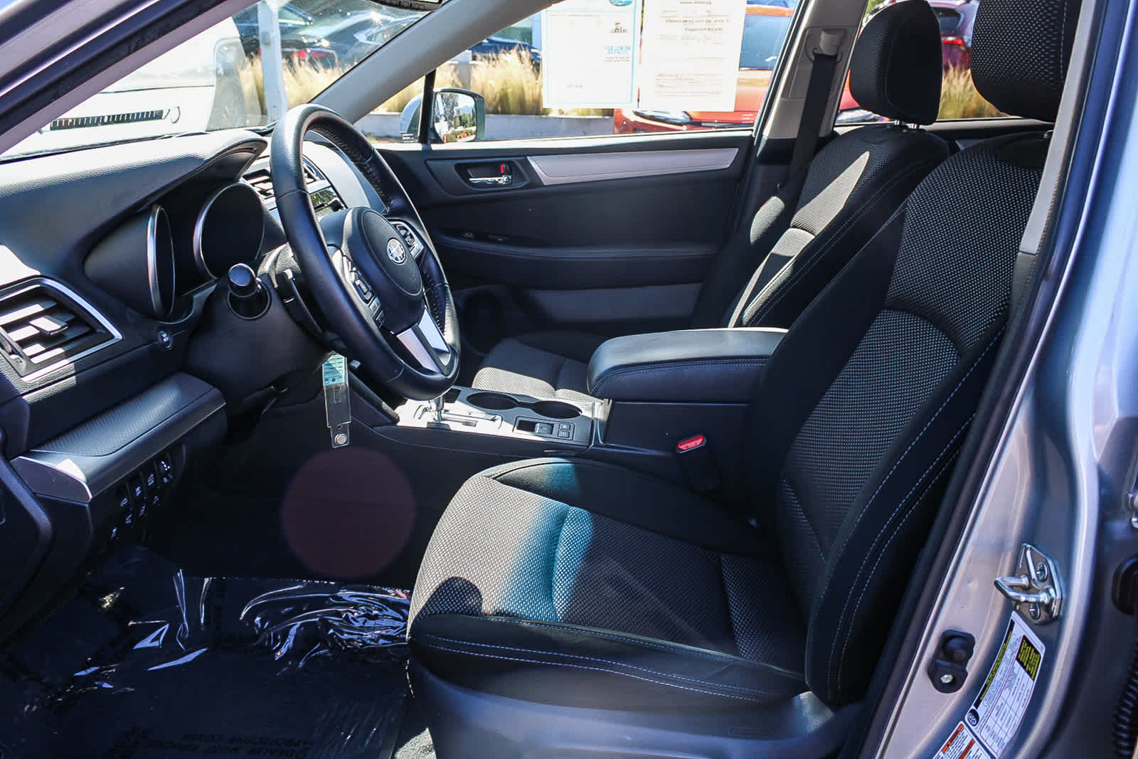 Thumbnail: 2016 Subaru Outback - 17