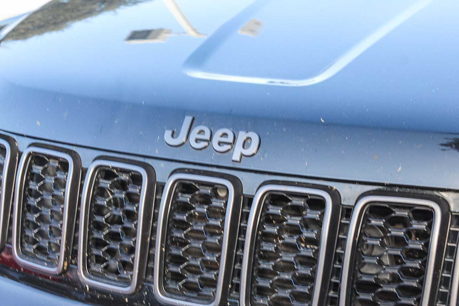Thumbnail: 2019 Jeep Grand Cherokee - 9