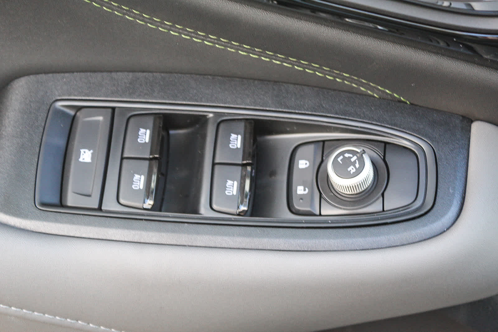 Thumbnail: 2025 Subaru Outback - 20