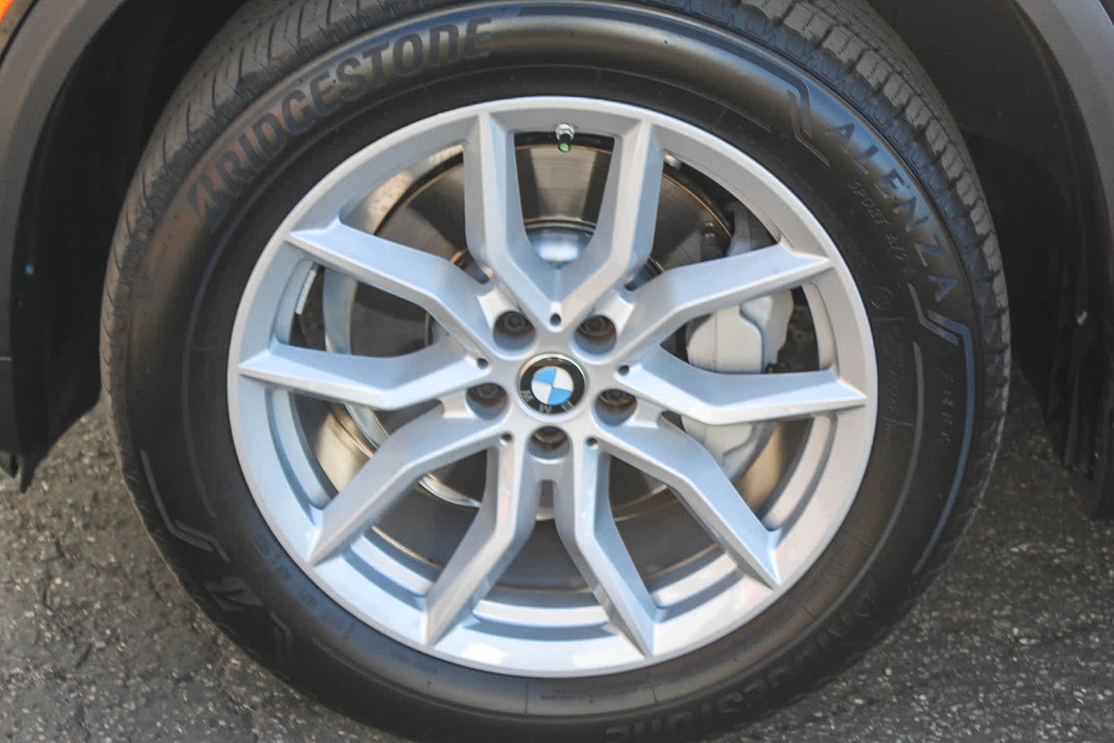 Thumbnail: 2023 BMW X5 - 10