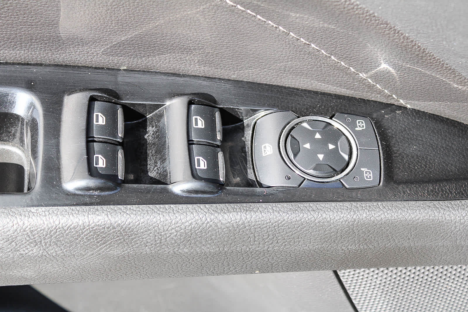 Thumbnail: 2015 Ford Fusion - 19