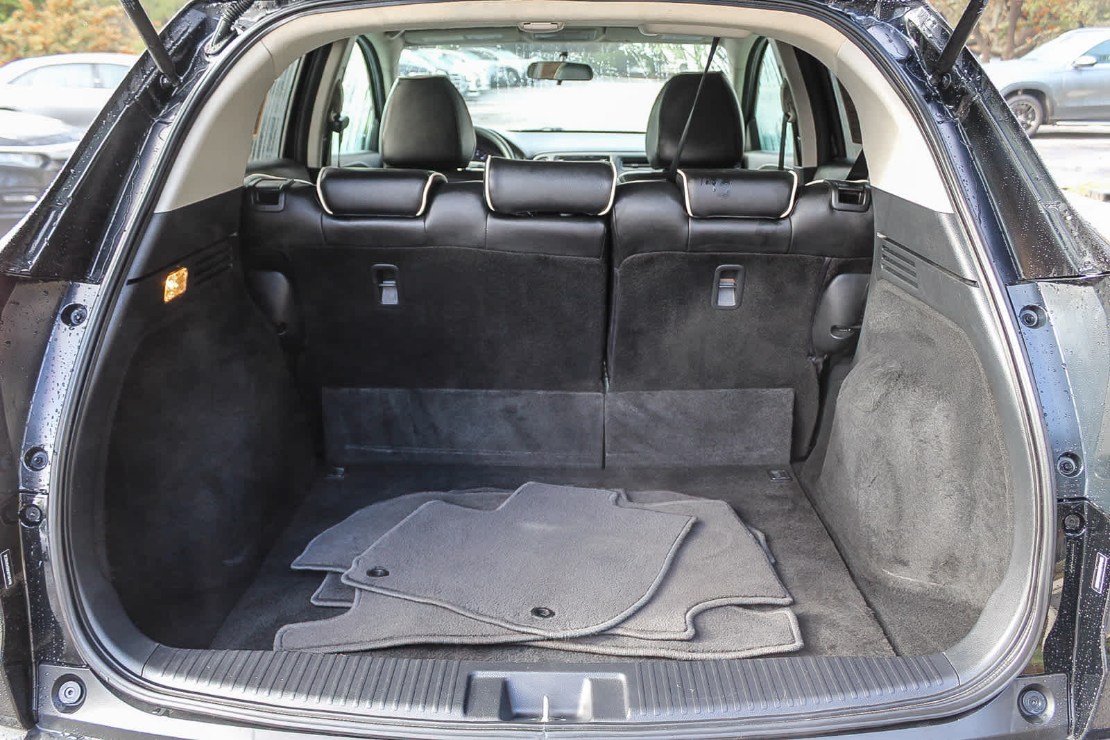 Thumbnail: 2019 Honda HR-V - 26