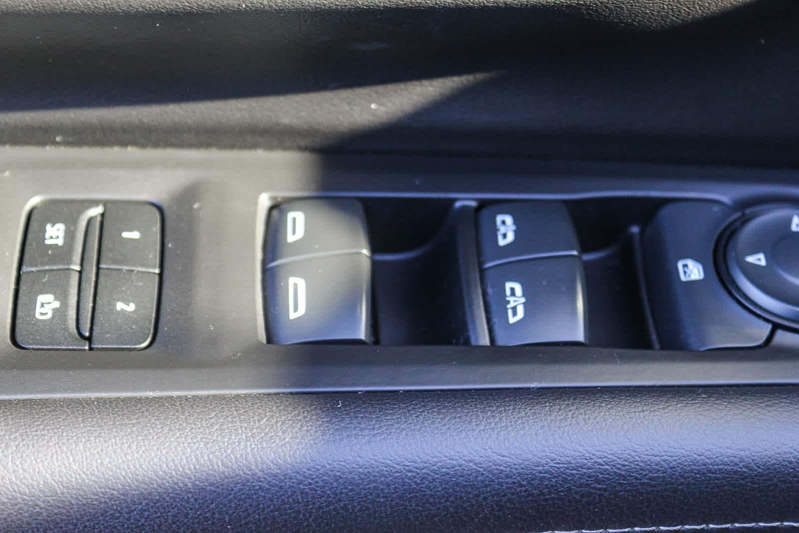 Thumbnail: 2021 Chevrolet Tahoe - 16