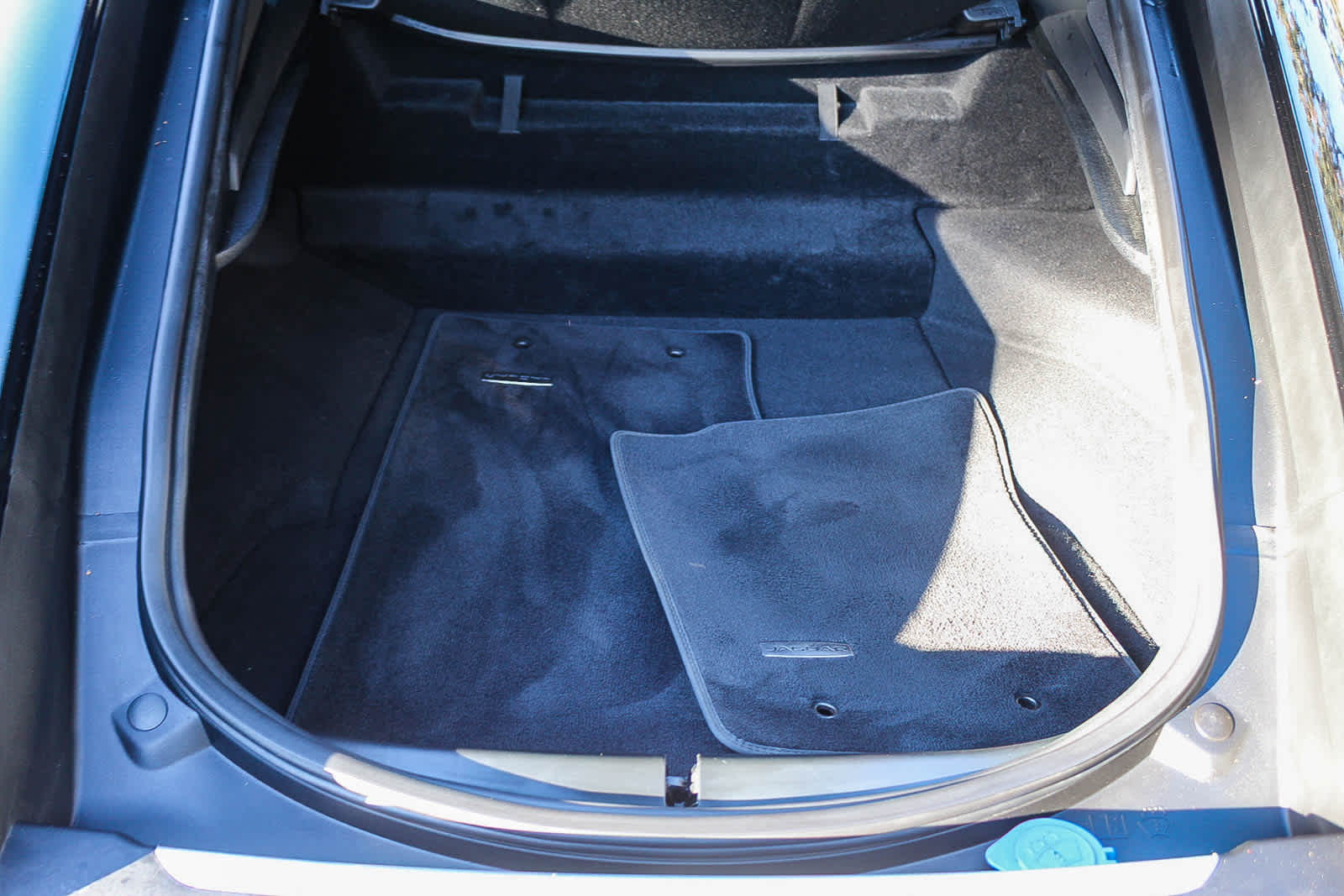 Thumbnail: 2022 Jaguar F-Type - 21