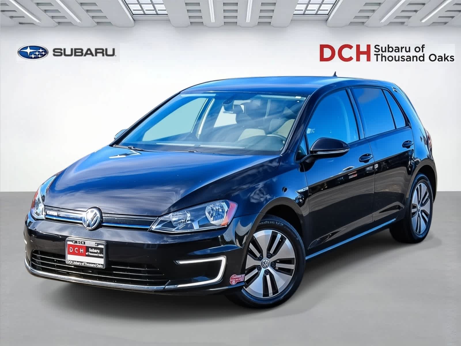 2016 Volkswagen e-Golf SE -
                  Westlake Village, CA