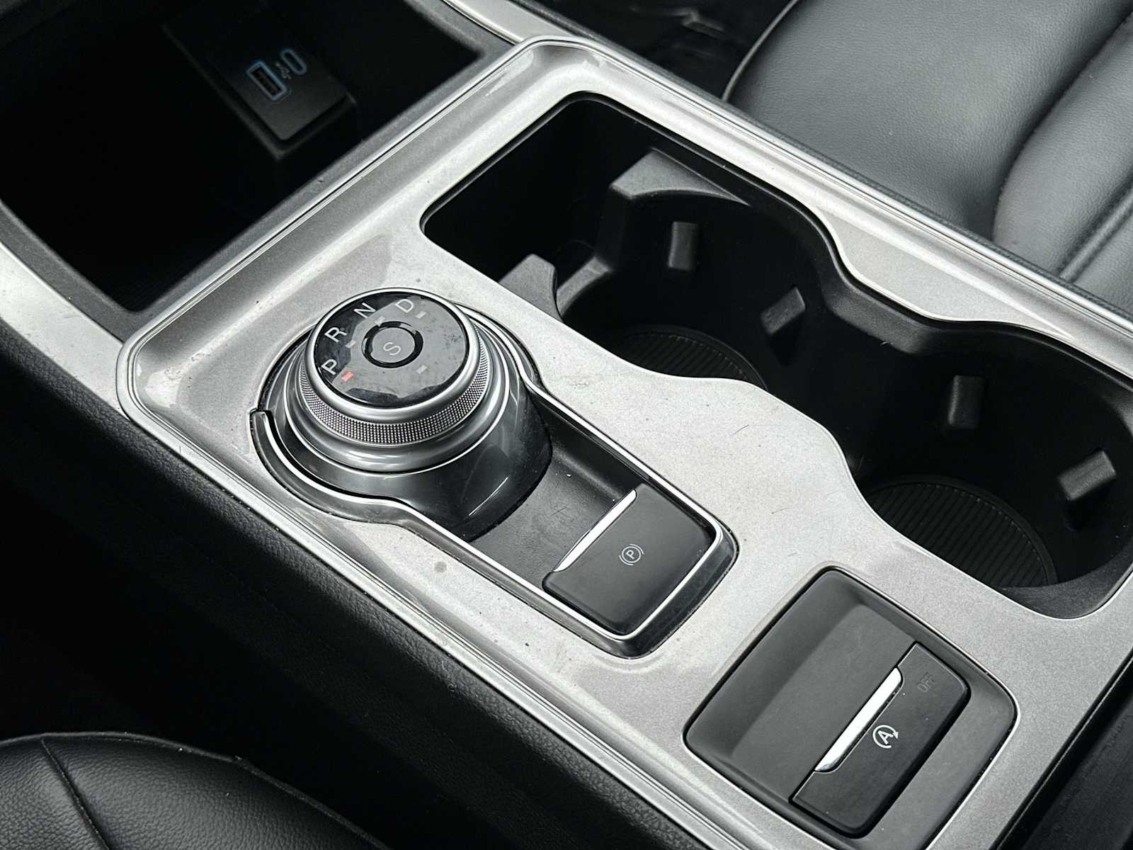 Thumbnail: 2024 Ford Edge - 19