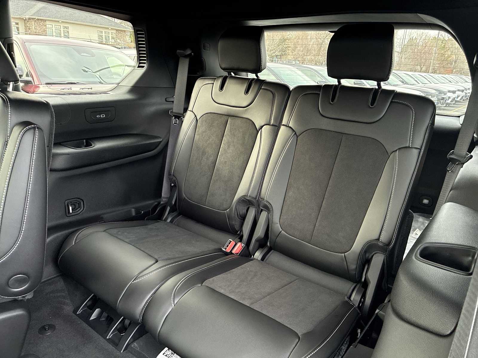 Thumbnail: 2025 Jeep Grand Cherokee - 25