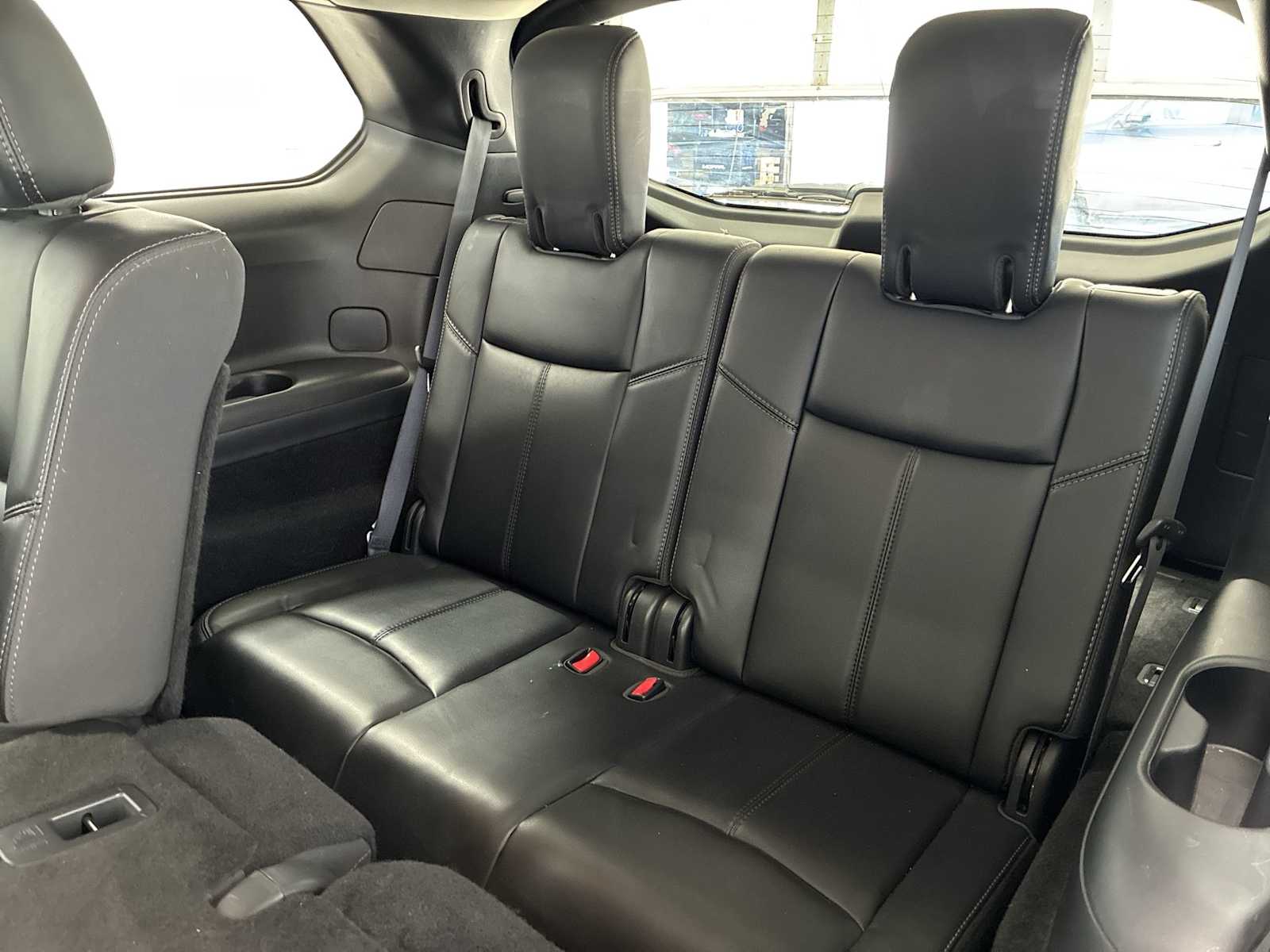 Thumbnail: 2020 Nissan Pathfinder - 25