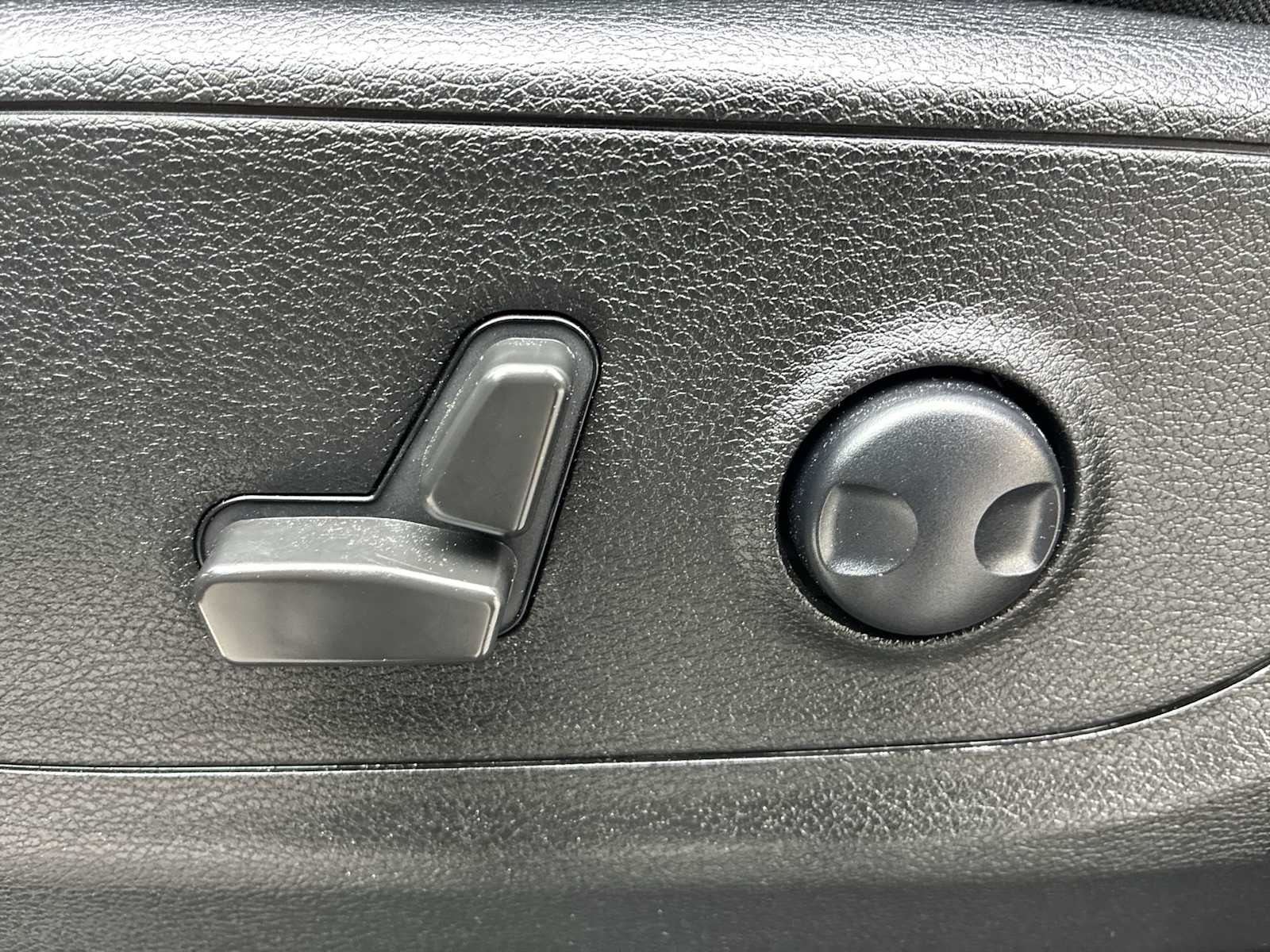 Thumbnail: 2022 RAM 1500 - 14