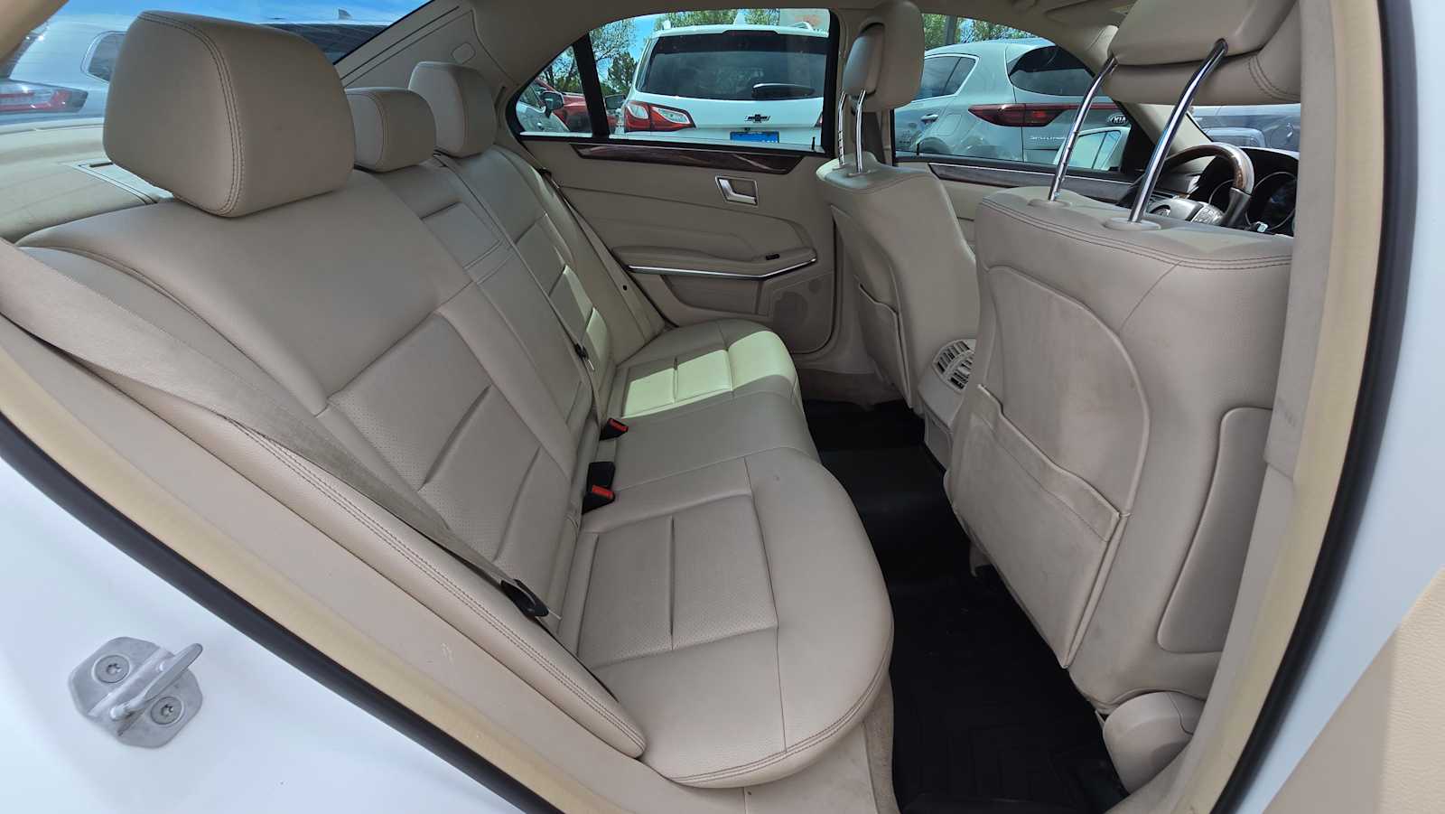 Thumbnail: 2014 Mercedes-Benz E-Class - 12