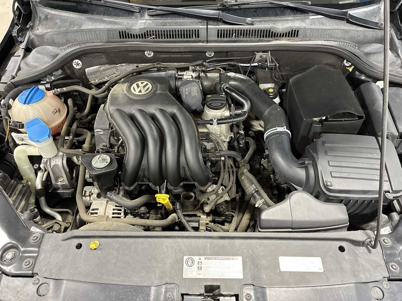 Thumbnail: 2014 Volkswagen Jetta - 17