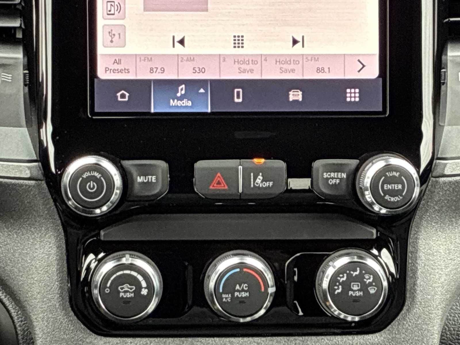 Thumbnail: 2026 RAM 1500 - 16