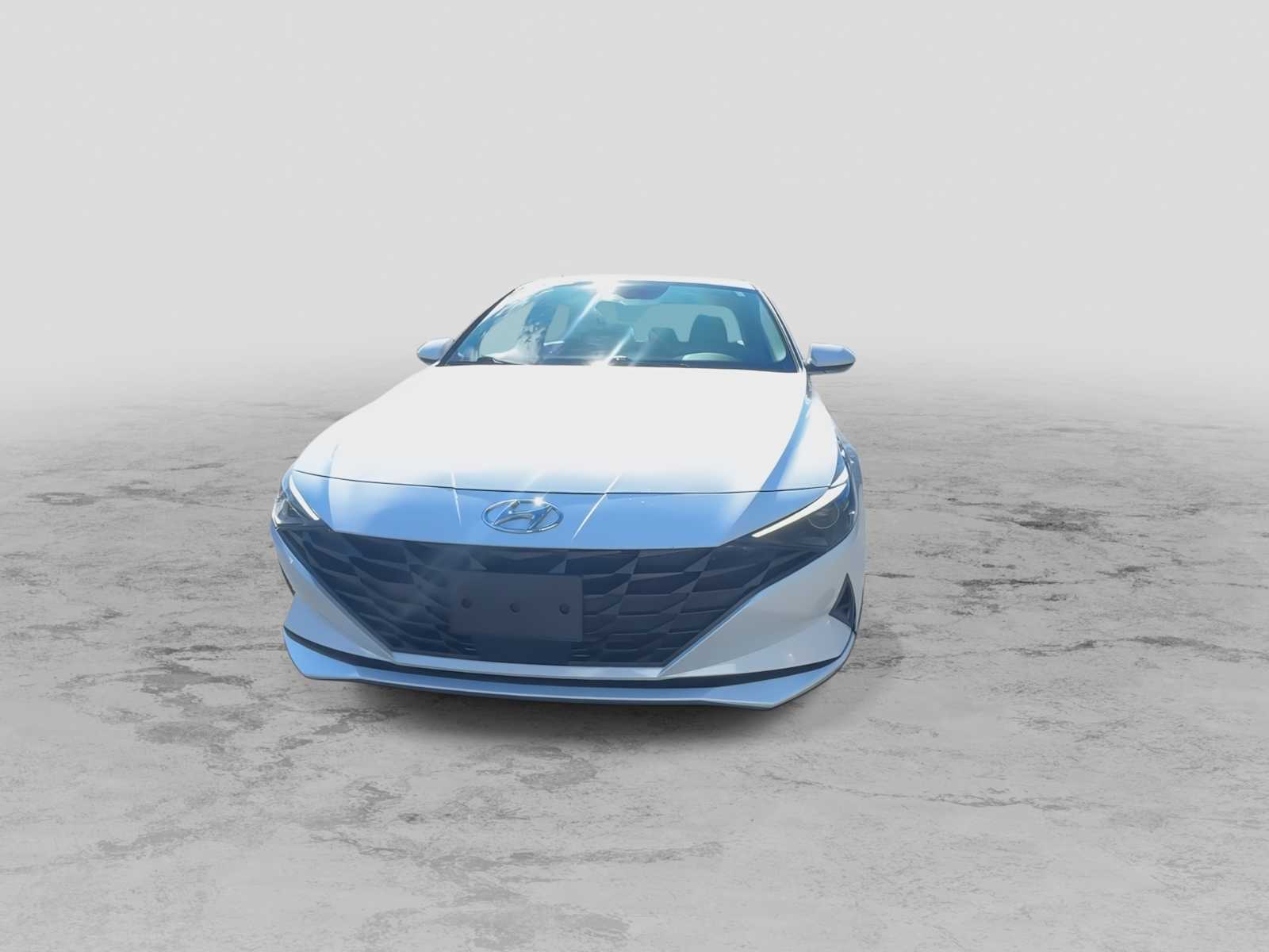 2022 Hyundai Elantra SEL Convenience photo 3