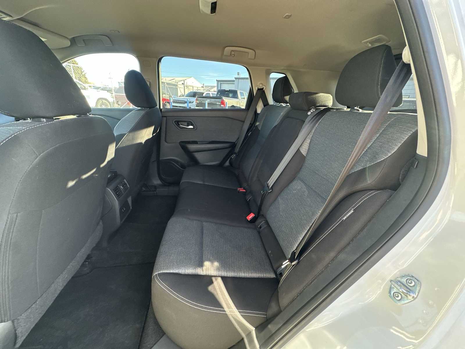 Thumbnail: 2023 Nissan Rogue - 22