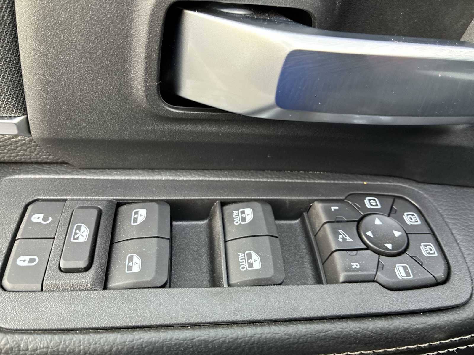 Thumbnail: 2026 RAM 2500 - 15