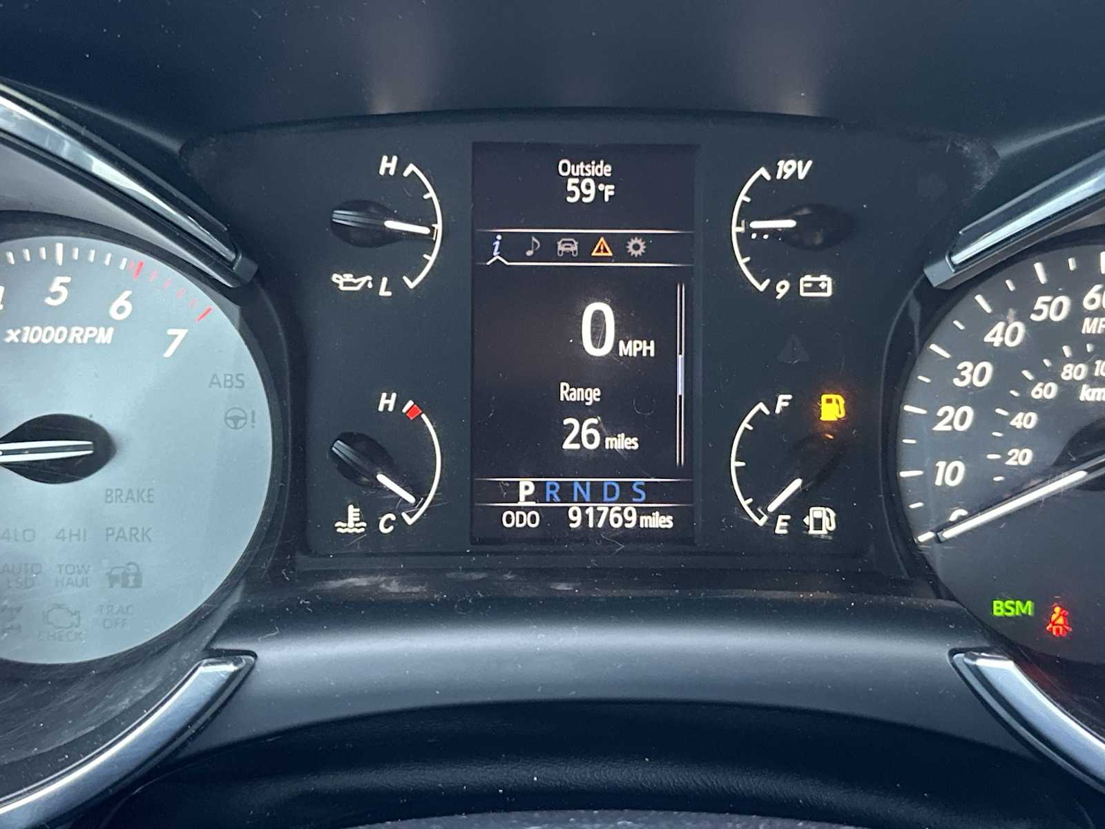 Thumbnail: 2019 Toyota Sequoia - 10