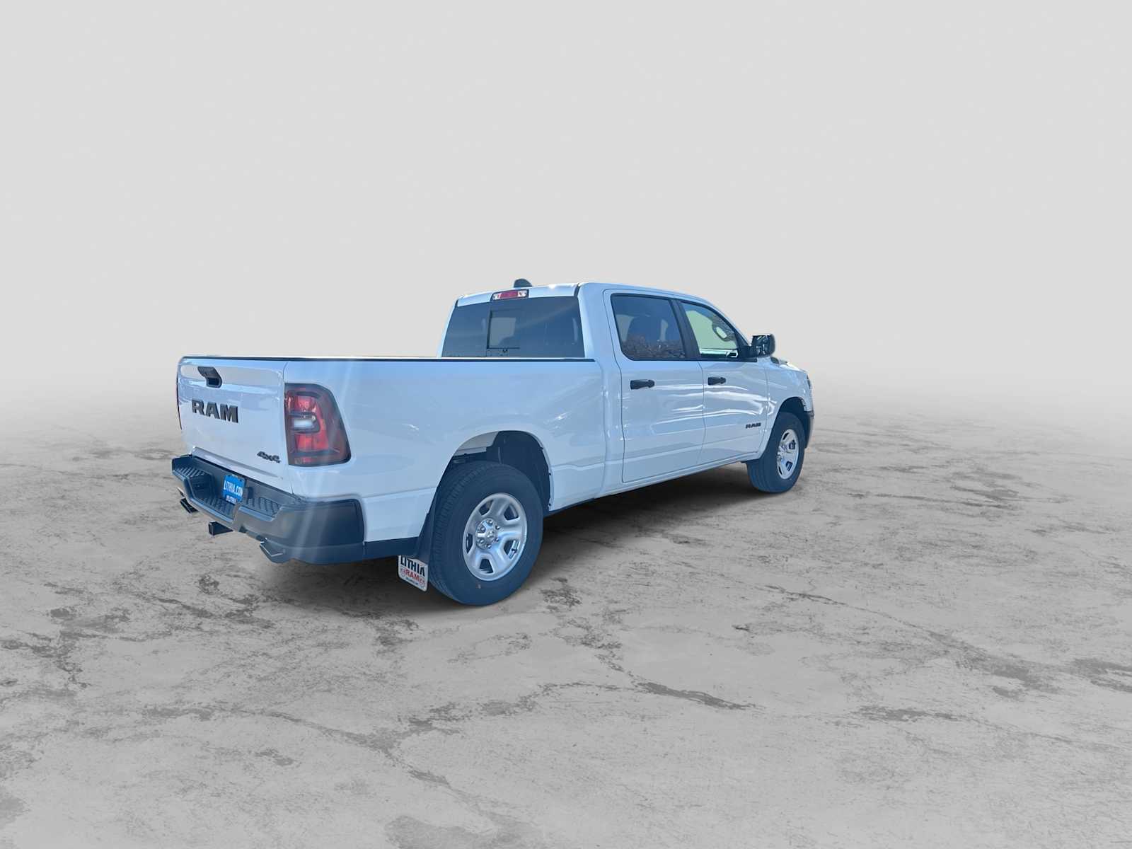 Thumbnail: 2026 RAM 1500 - 8