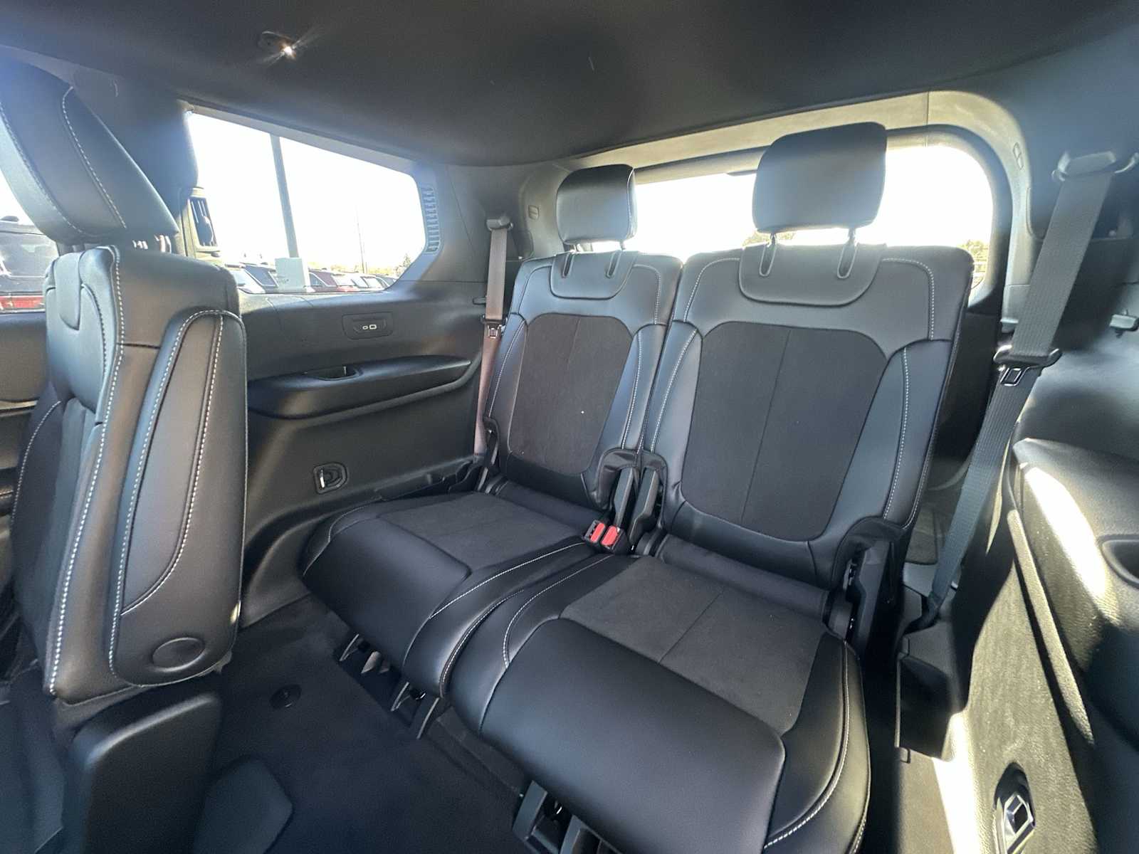 Thumbnail: 2025 Jeep Grand Cherokee - 24