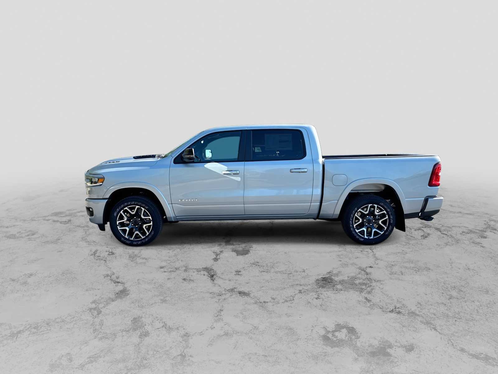 Thumbnail: 2026 RAM 1500 - 5
