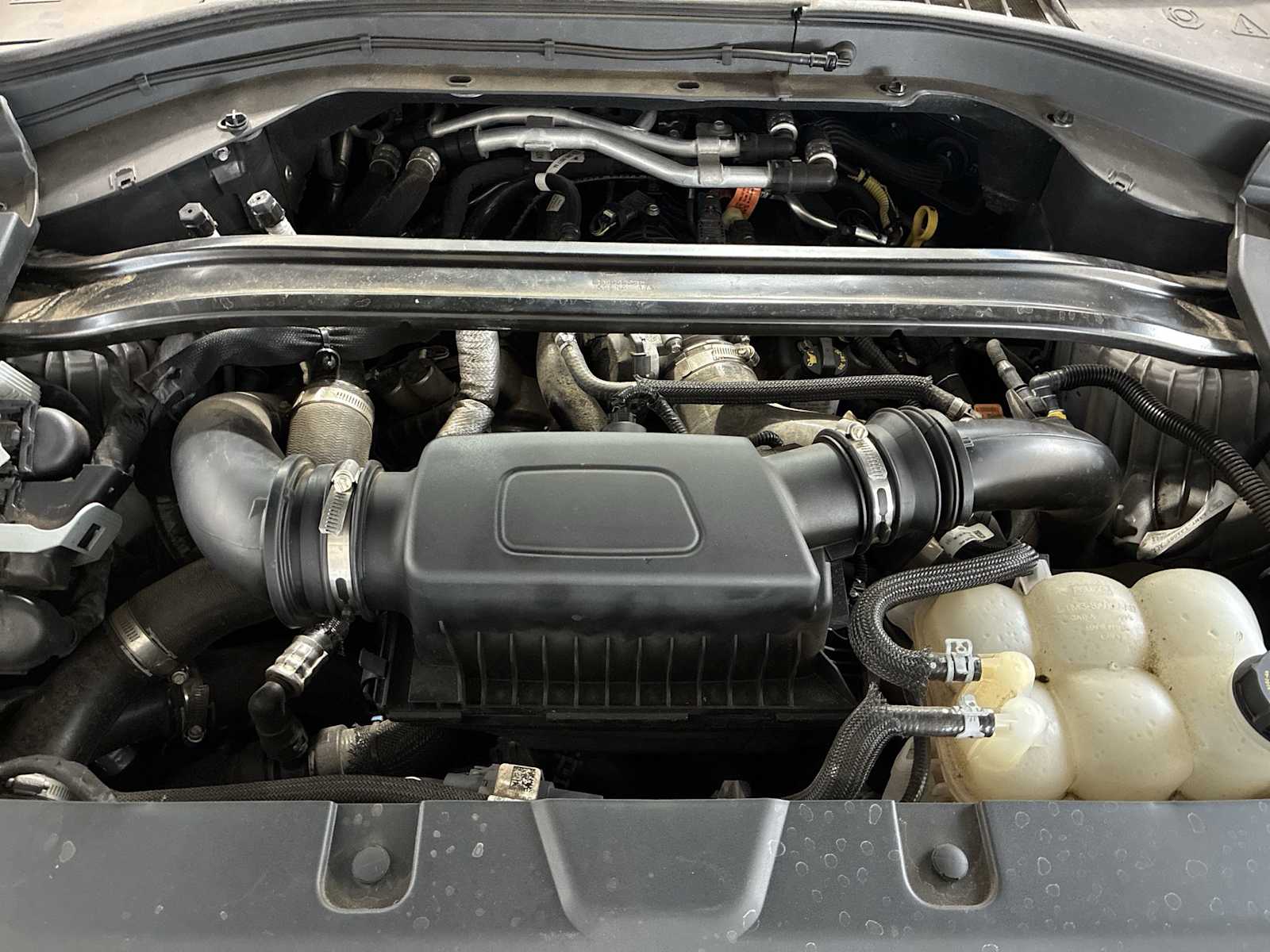 Thumbnail: 2020 Lincoln Aviator - 18