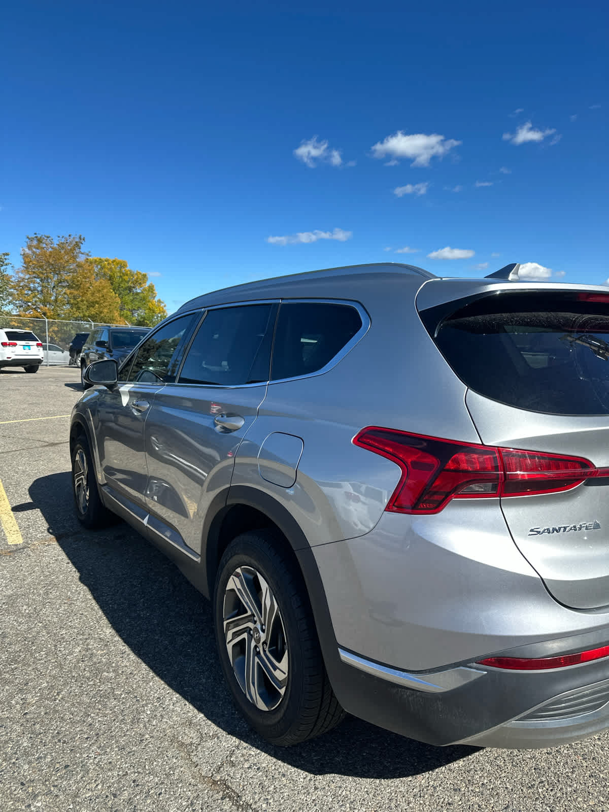 2021 Hyundai Santa Fe SEL photo 3