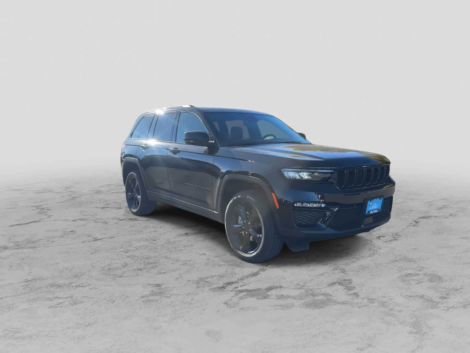 Thumbnail: 2025 Jeep Grand Cherokee - 2