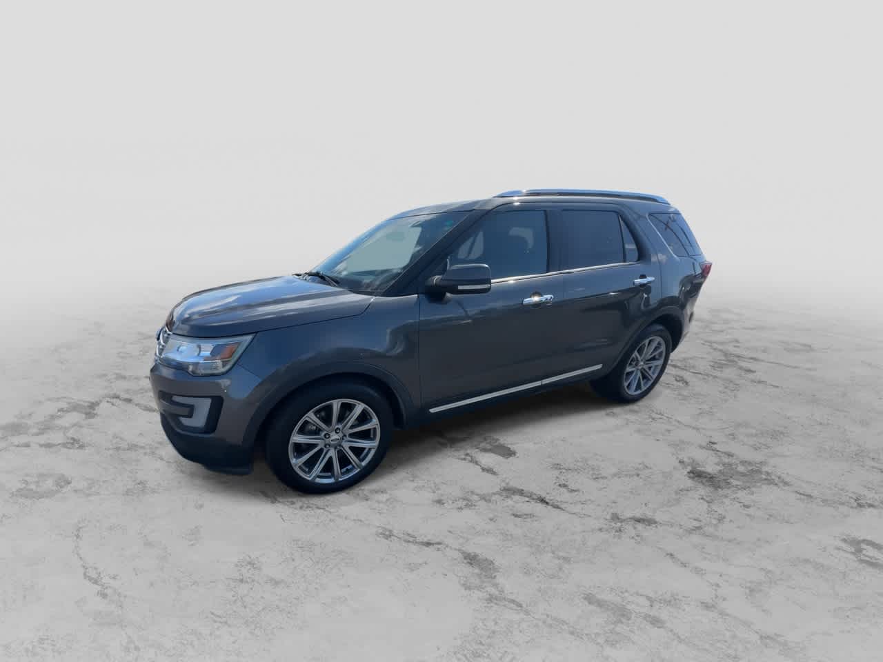 Thumbnail: 2016 Ford Explorer - 4