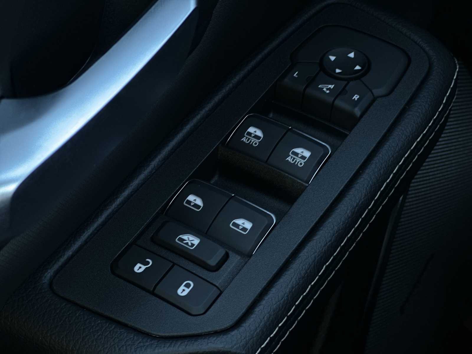 Thumbnail: 2026 RAM 1500 - 15