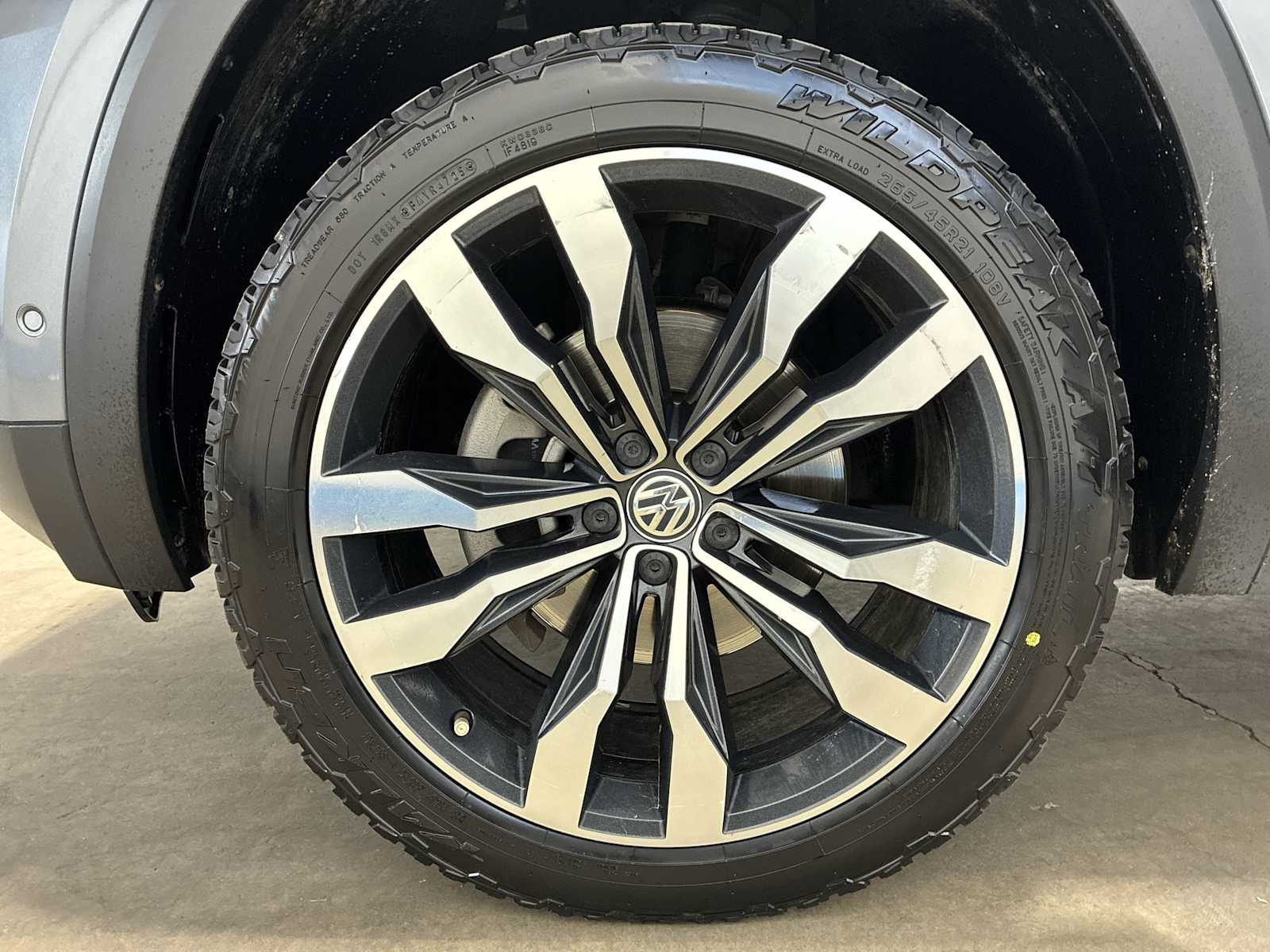 Thumbnail: 2019 Volkswagen Atlas - 19