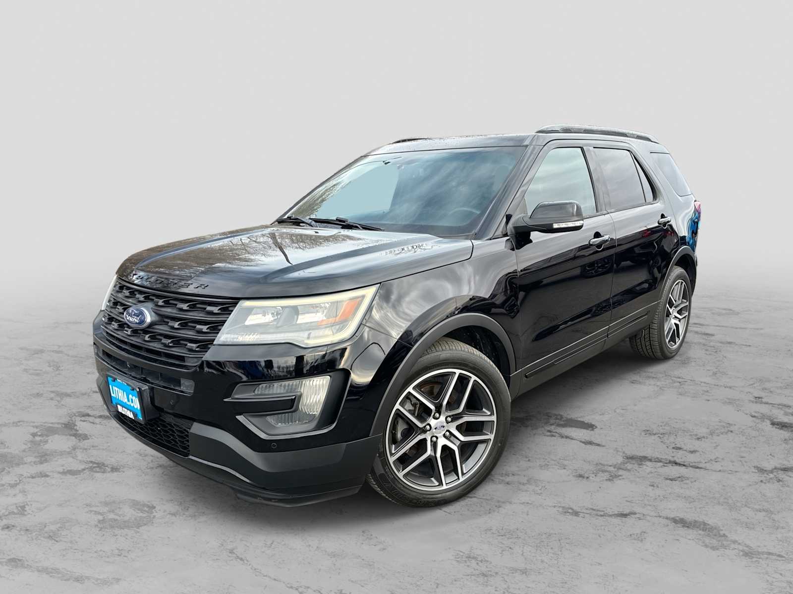 Thumbnail: 2016 Ford Explorer - 1
