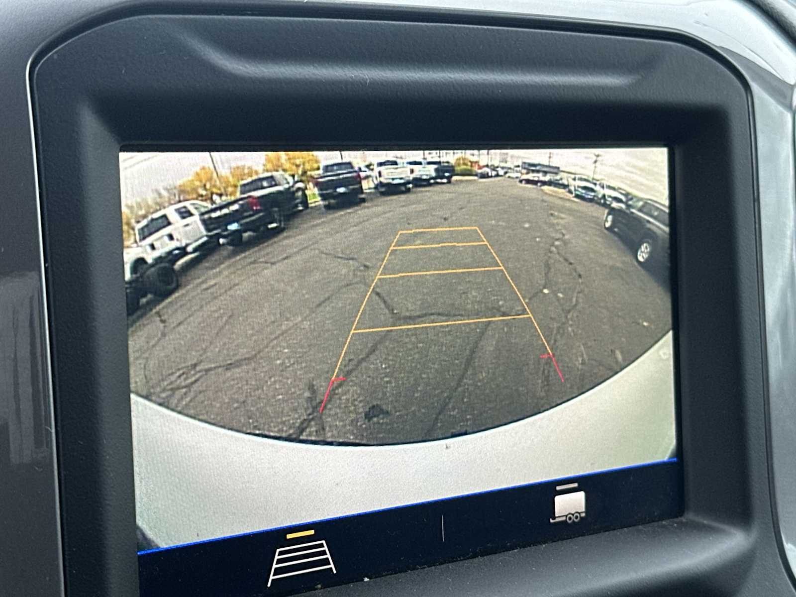 Thumbnail: 2021 Chevrolet Silverado 1500 - 21