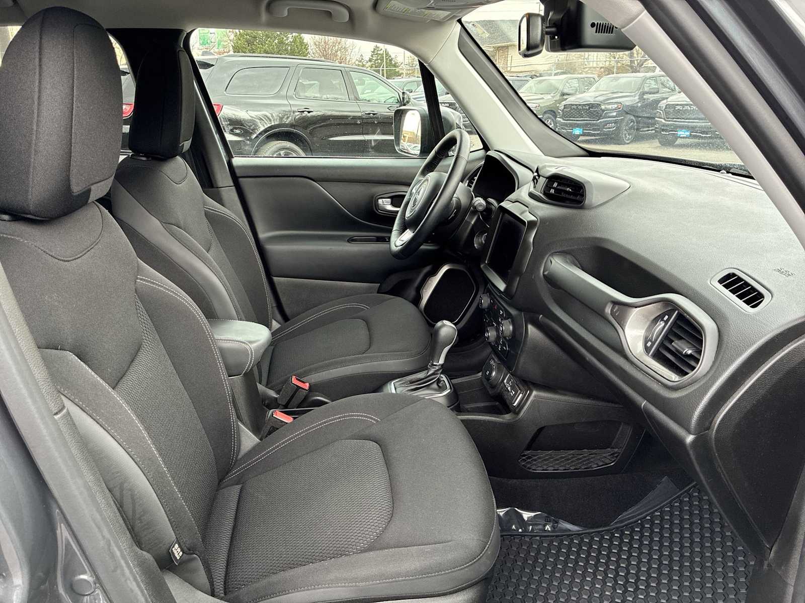 Thumbnail: 2023 Jeep Renegade - 25