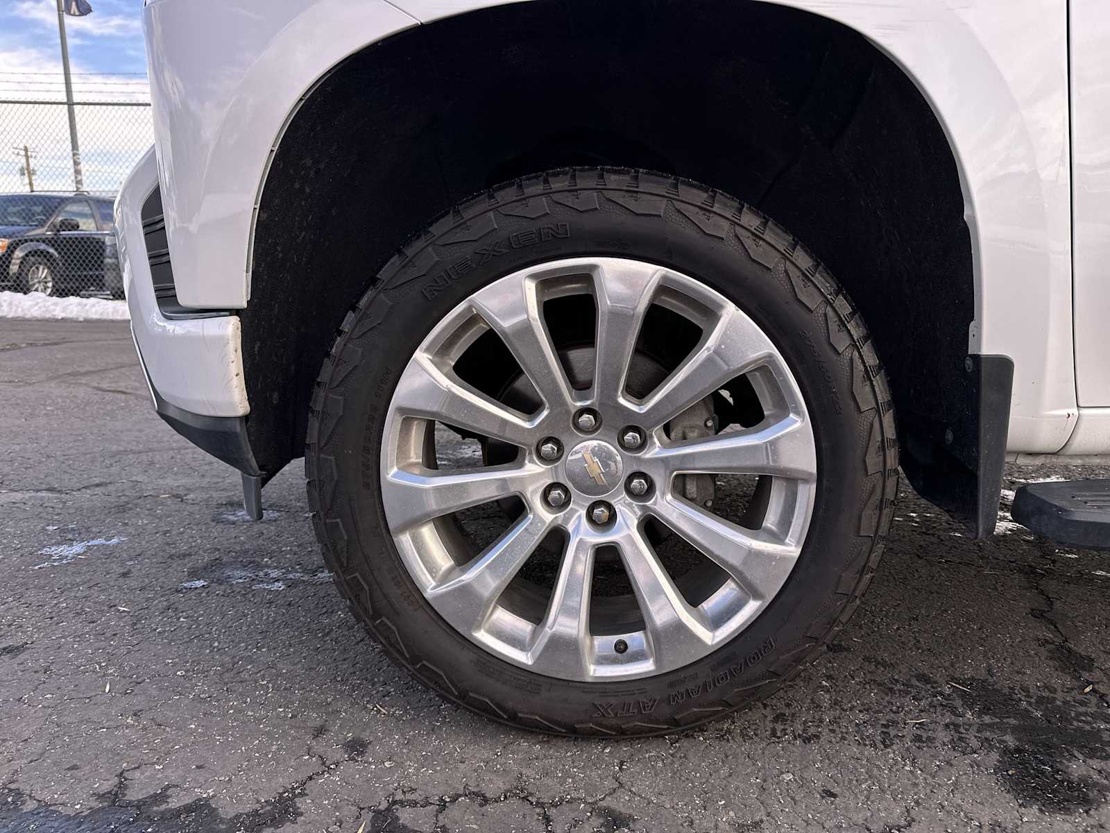 Thumbnail: 2021 Chevrolet Silverado 1500 - 18