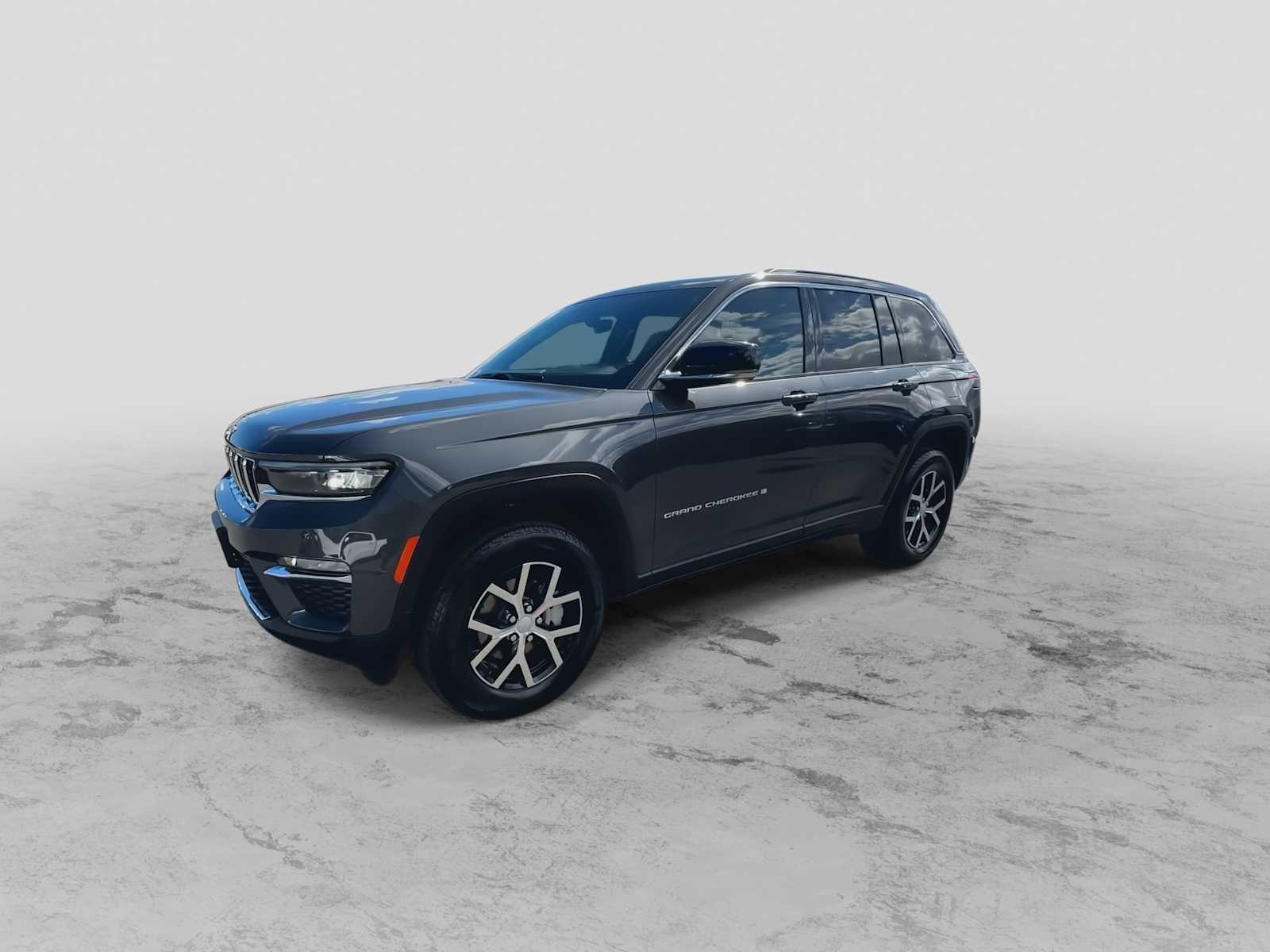 Thumbnail: 2025 Jeep Grand Cherokee - 4