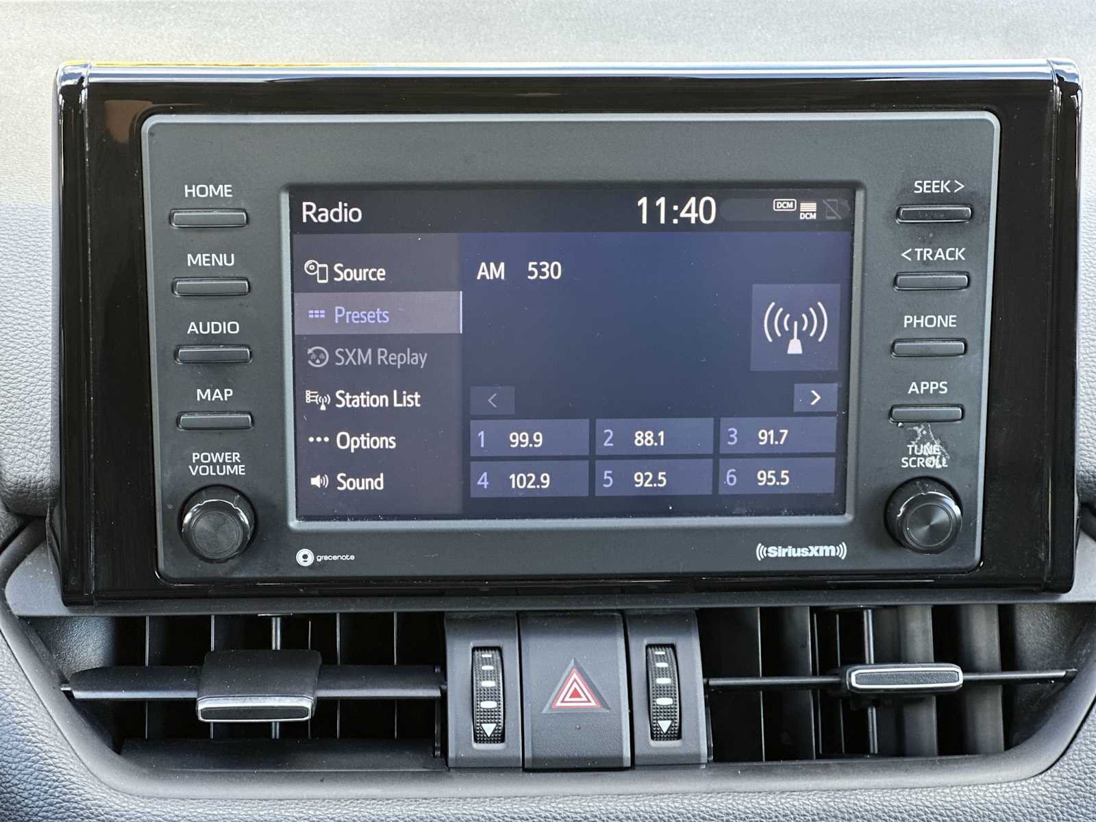 Thumbnail: 2022 Toyota RAV4 - 12