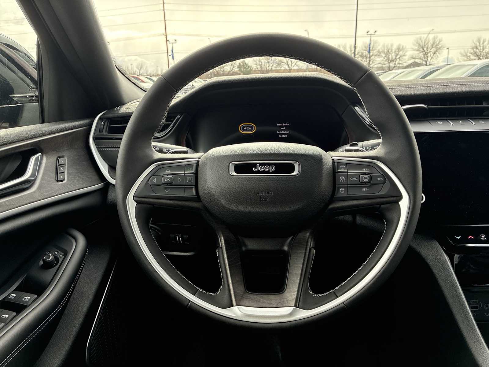 Thumbnail: 2026 Jeep Grand Cherokee - 11